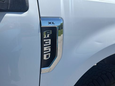 Used 2021 Ford F350 XL w/ Power Equipment Group AWD/4WD image 20