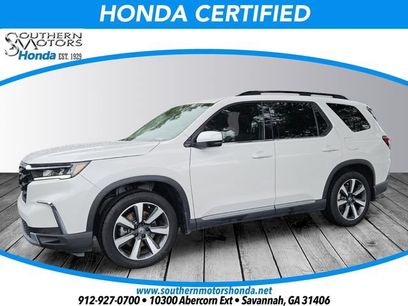 Certified 2025 Honda Pilot Touring
