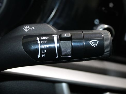 Used 2021 Kia K5 LX FWD image 34