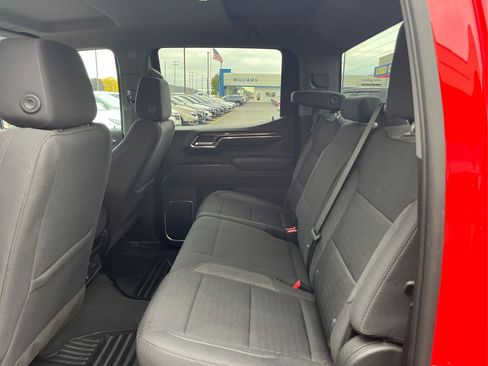 Used 2023 Chevrolet Silverado 1500 LT image 10