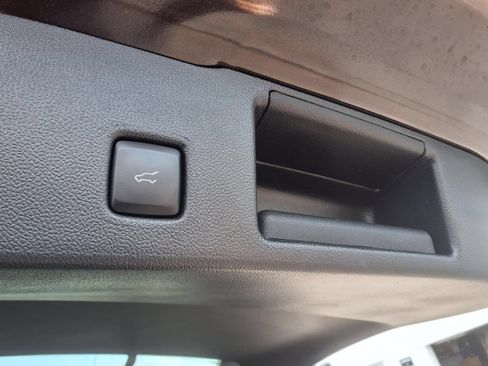 Used 2023 Ford Escape ST-Line w/ Tech Pack #1 AWD/4WD image 13
