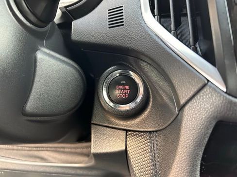 Used 2022 Subaru Forester Premium image 29