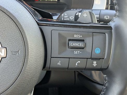 Used 2025 Nissan Pathfinder Platinum w/ Cargo Package AWD/4WD image 29