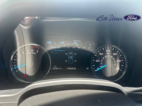 Used 2019 Ford F150 Lariat RWD image 9