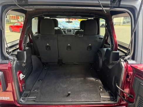 Used 2021 Jeep Wrangler Unlimited Sport AWD/4WD image 23
