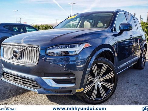 Used 2022 Volvo XC90 T8 Inscription w/ Climate Package image 1