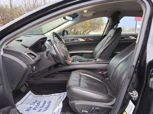 Used 2013 Lincoln MKZ FWD image 10