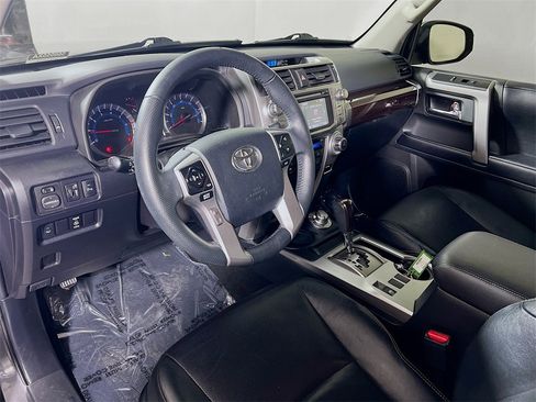 Used 2018 Toyota 4Runner Limited image 10