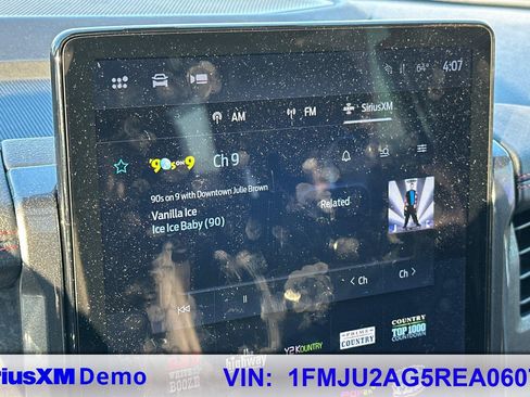 Used 2024 Ford Expedition Limited image 58