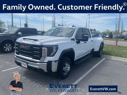 Used 2025 GMC Sierra 3500 Pro w/ 1SA Pro Safety Plus Package