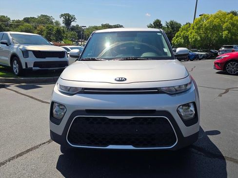 Used 2021 Kia Soul LX FWD image 8