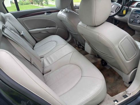 Used 2009 Buick Lucerne CXL w/ Driver Confidence Package FWD image 13