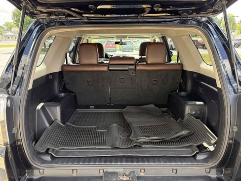 Used 2014 Toyota 4Runner Limited AWD/4WD image 22