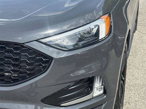 Used 2021 Ford Edge ST-Line AWD/4WD image 9