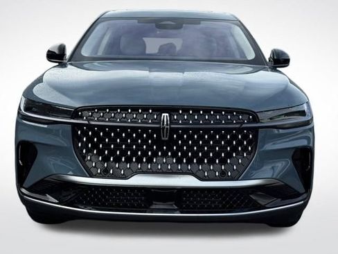 New 2026 Lincoln Nautilus Reserve w/ Jet Appearance Package image 2