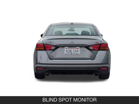 Used 2023 Nissan Altima 2.5 SR FWD image 8