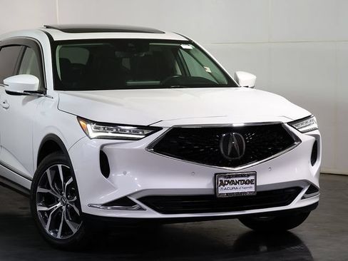 Certified 2022 Acura MDX SH-AWD w/ Technology Package image 6