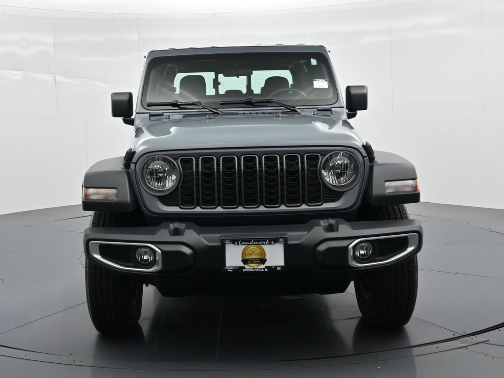 New 2026 Jeep Gladiator Sport AWD/4WD image 3