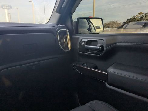 Used 2019 Chevrolet Silverado 1500 LT w/ All-Star Edition image 13