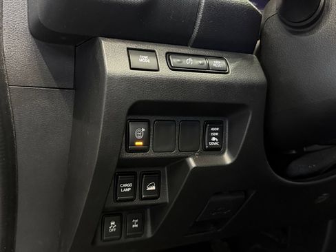 Used 2024 Nissan Frontier PRO-4X w/ Pro Premium Package AWD/4WD image 20