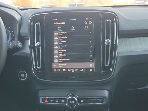 New 2025 Volvo XC40 B5 Plus w/ Protection Package Premier image 13