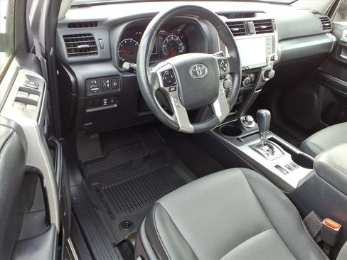 Used 2024 Toyota 4Runner SR5 Premium image 14