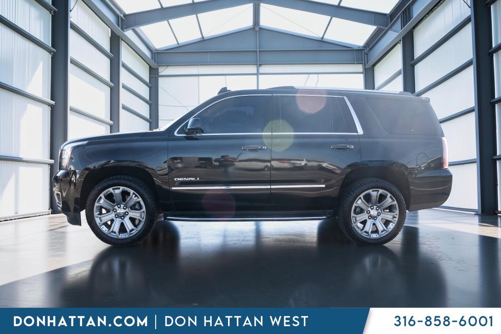 Used 2017 GMC Yukon Denali w/ Open Road Package AWD/4WD image 2