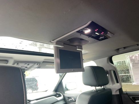 Used 2017 Chevrolet Tahoe Premier image 21