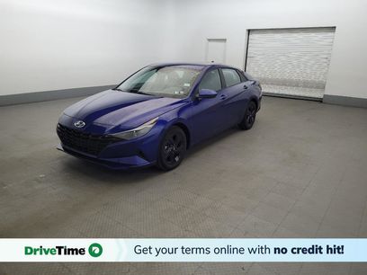 Used 2023 Hyundai Elantra SEL w/ Cargo Package
