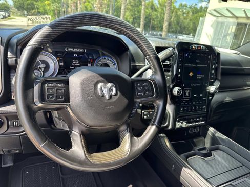 Used 2021 RAM 2500 Limited AWD/4WD image 16