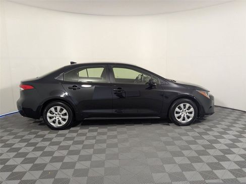 Certified 2023 Toyota Corolla LE image 19
