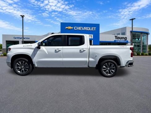 Used 2026 Chevrolet Silverado 1500 LT w/ Safety Package AWD/4WD image 4