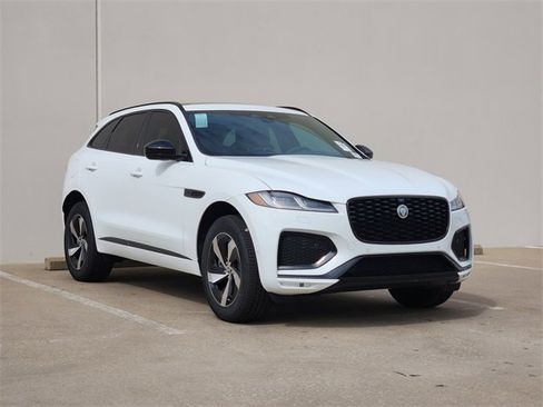 Used 2026 Jaguar F-PACE R-Dynamic S image 2