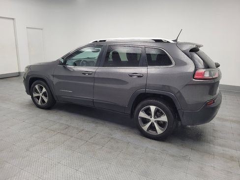 Used 2020 Jeep Cherokee Limited image 3