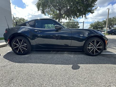 Used 2025 MAZDA MX-5 Miata RF Grand Touring RWD image 9
