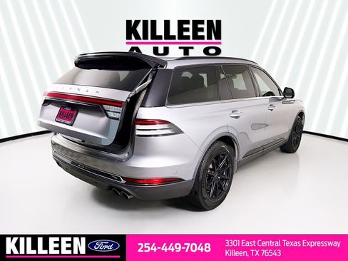 Used 2021 Lincoln Aviator Reserve w/ Equipment Group 201A AWD/4WD image 8