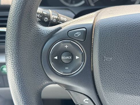 Used 2014 Honda Accord EX image 29