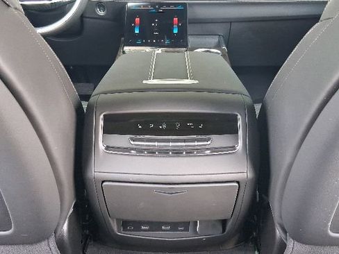 Used 2026 Cadillac Escalade Platinum Sport w/ LPO, Floor Liner Package RWD image 31