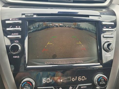 Used 2023 Nissan Murano S image 21