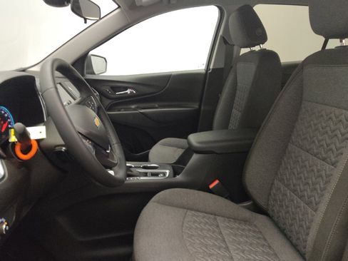 Used 2023 Chevrolet Equinox LT FWD image 17