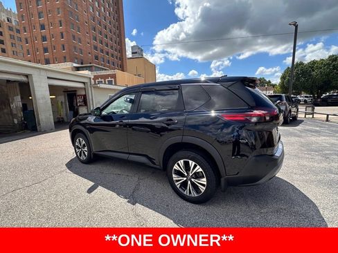 Certified 2023 Nissan Rogue SV FWD image 3