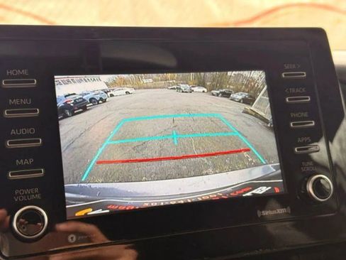 Used 2022 Toyota Camry SE FWD image 33