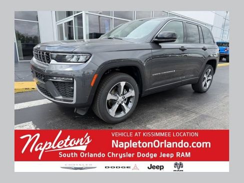 New 2026 Jeep Grand Cherokee Limited AWD/4WD image 1
