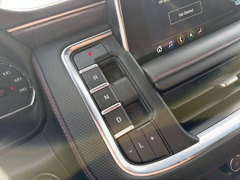 Used 2021 Chevrolet Tahoe RST w/ Luxury Package image 26