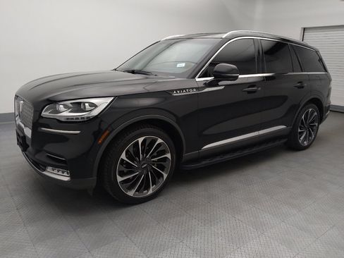 Used 2020 Lincoln Aviator Reserve w/ Equipment Group 202A AWD/4WD image 2