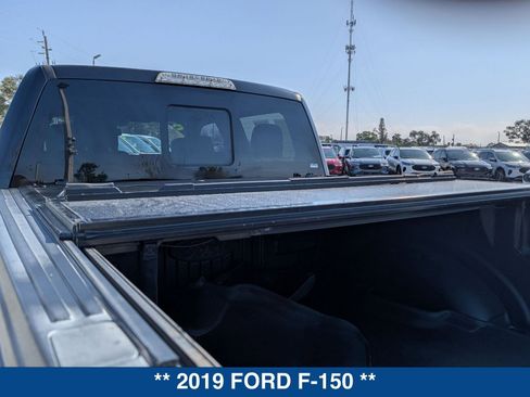Certified 2019 Ford F150 Raptor w/ Equipment Group 802A Luxury image 15