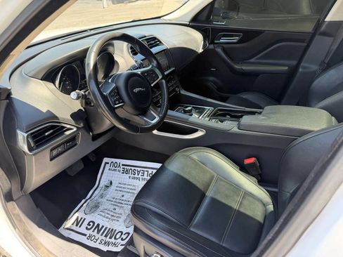 Used 2020 Jaguar F-PACE Prestige AWD/4WD image 9