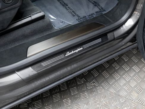 Used 2023 Lamborghini Urus Performante image 51