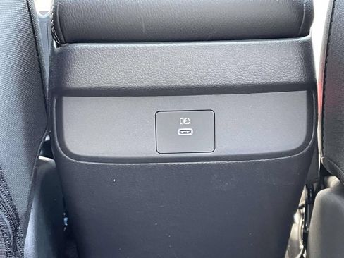 New 2026 Nissan Sentra SV w/ SV Convenience Package FWD image 12