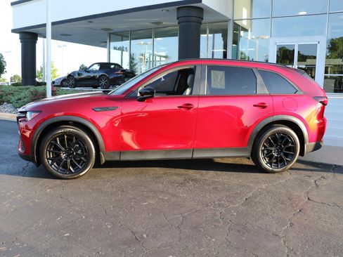 Certified 2026 MAZDA CX-70 3.3 Turbo w/ Preferred Package AWD/4WD image 2